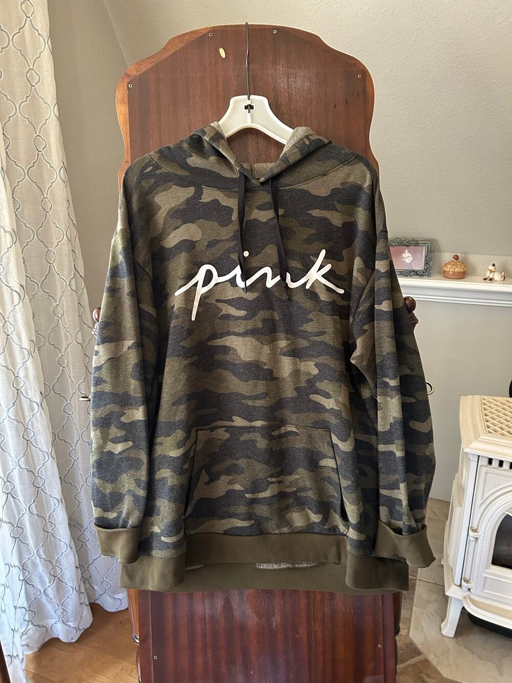 Victoria's Secret PINK Logo Campus Hoodie camouflage print XL